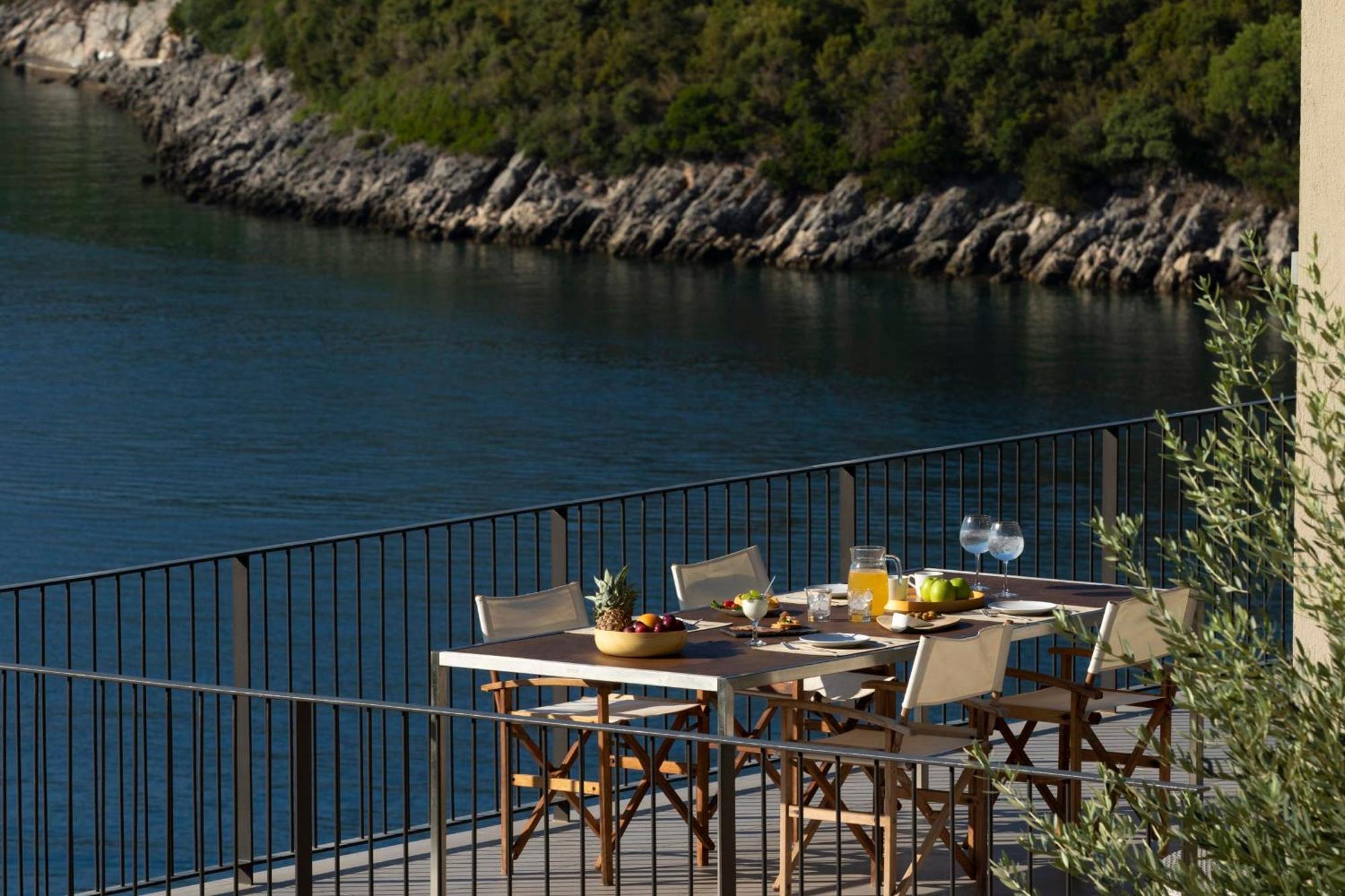 Villa Kalamos - Modern Villa In Sivota Bay With Direct Access To Sea Extérieur photo